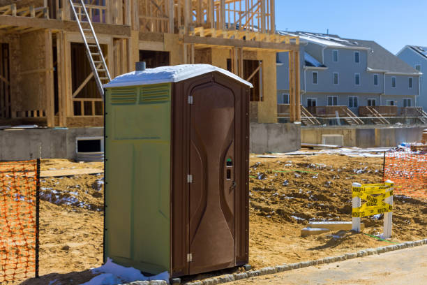 Portable bathroom rental in Dale, IN